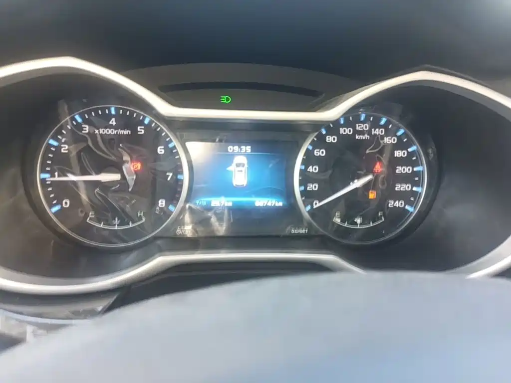 Geely Emgrand — миниатюра 16