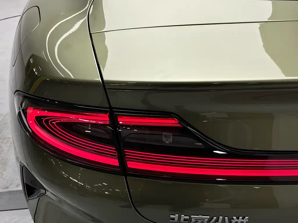 XIAOMI CAR XIAOMI SU7