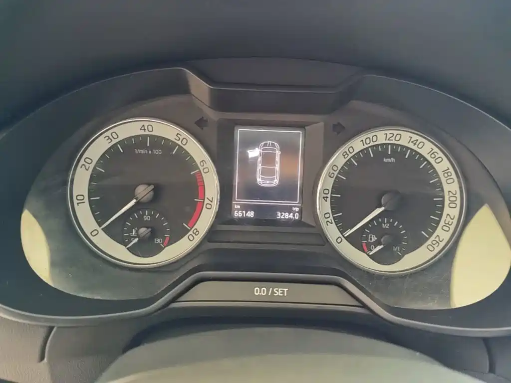 Skoda Octavia — миниатюра 12