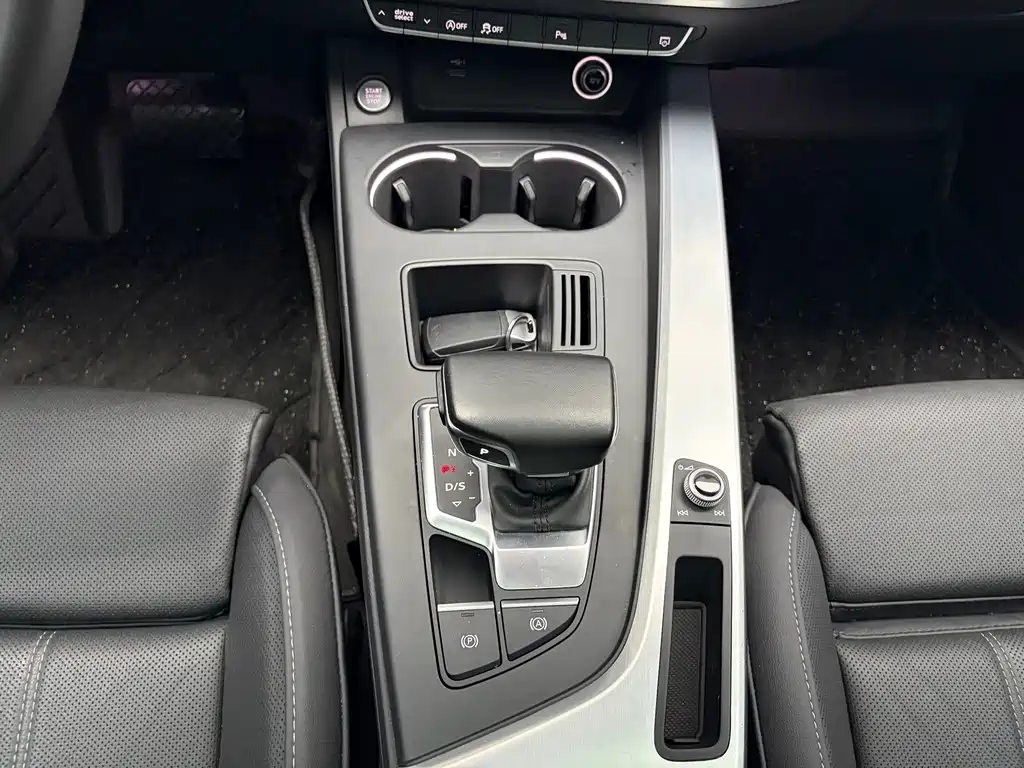 Audi A4L — фотографии объявления, Фото 15