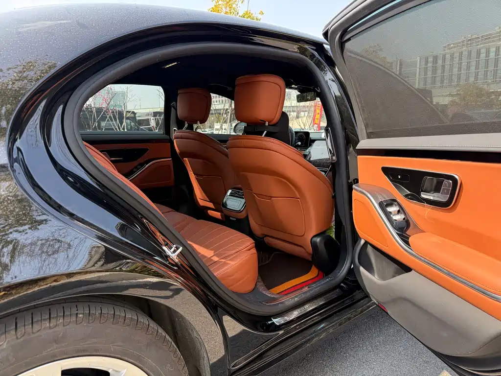 MERCEDES-BENZ S CLASS