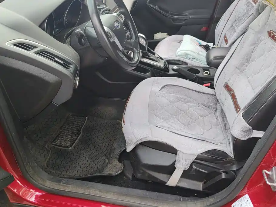 Ford Focus — миниатюра 9