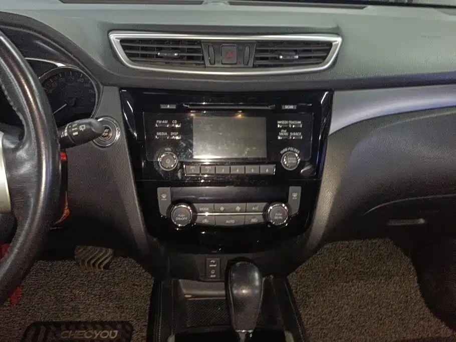Nissan X-Trail — миниатюра 13