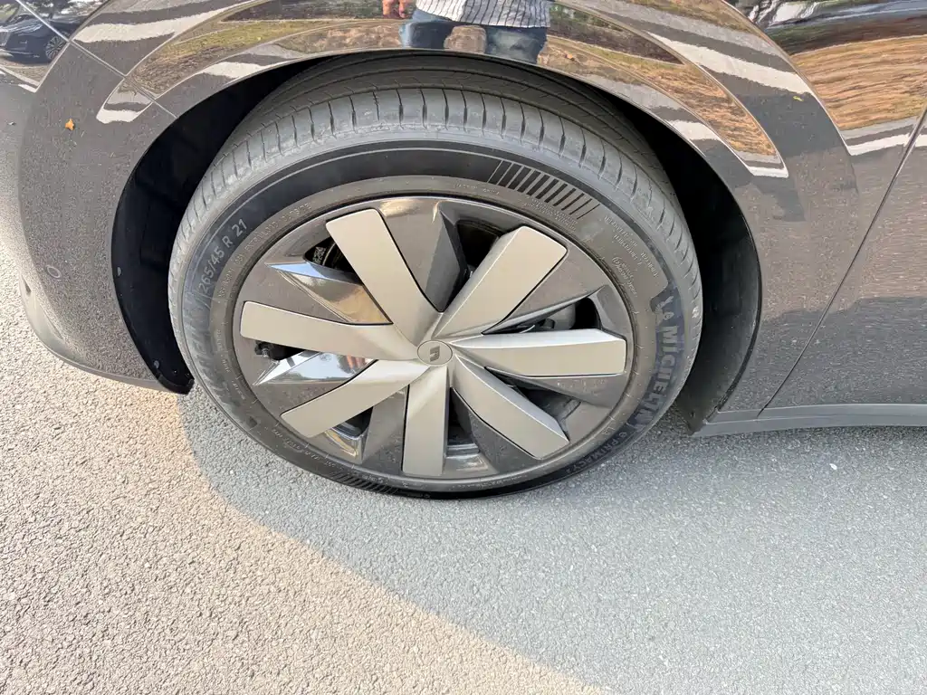 Li Auto Li i8 — миниатюра 9