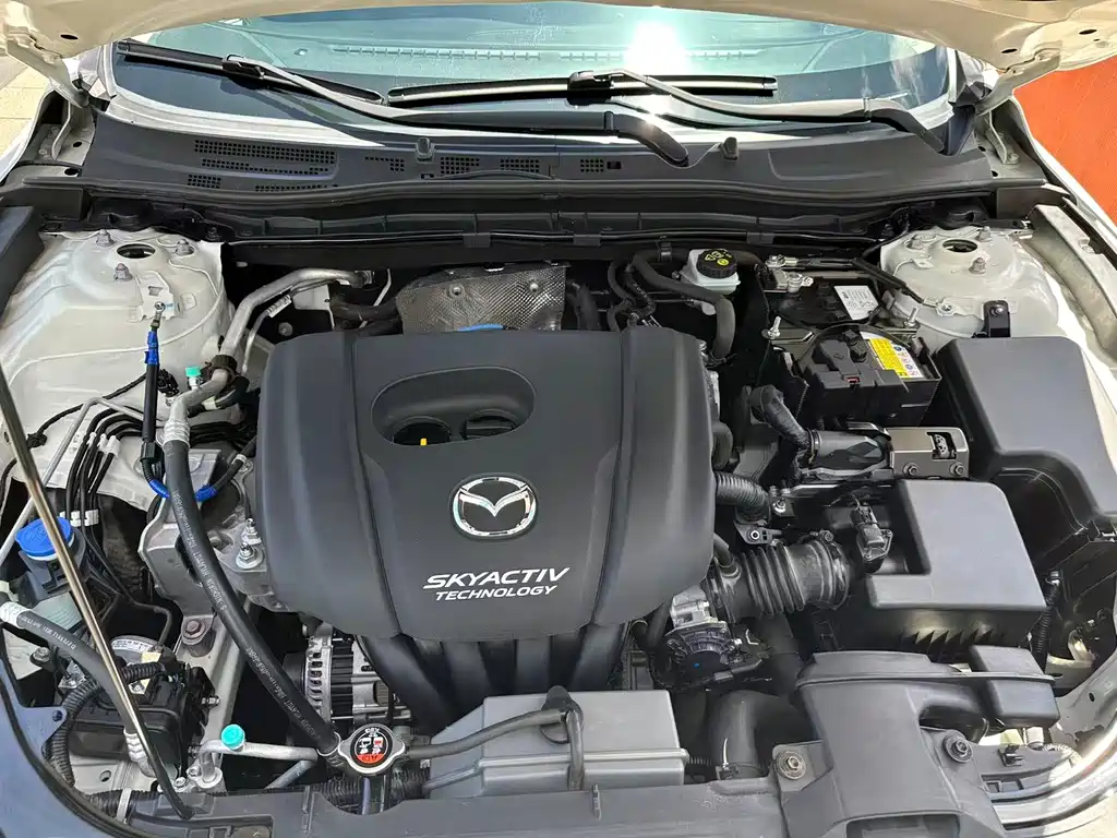 Mazda 3 Axela — миниатюра 28
