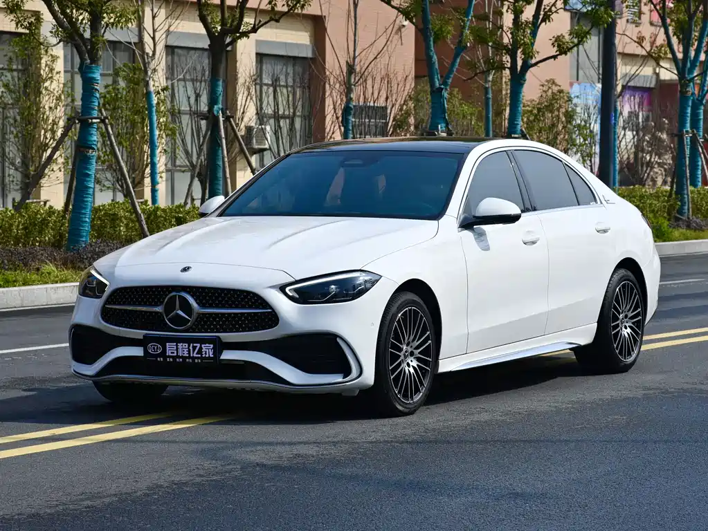 Mercedes-Benz C-Class 2023