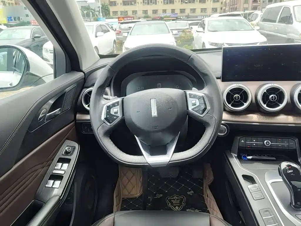 Wey Wey VV5 — миниатюра 11