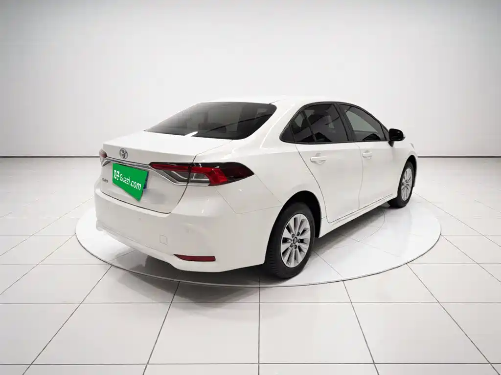 Toyota Corolla — миниатюра 4