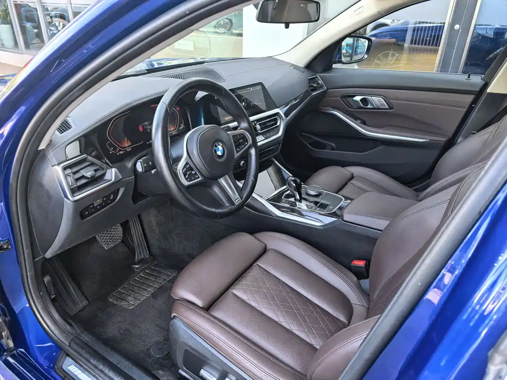 BMW 3 Series 3 2022 325Li M Sport