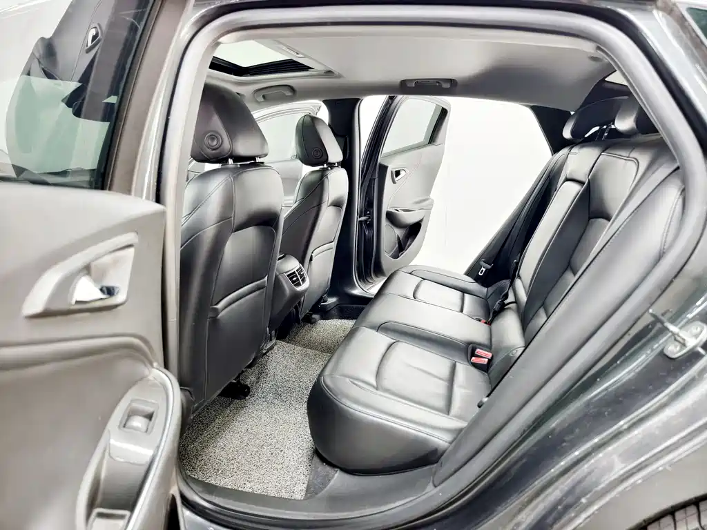 CHEVROLET MAI RUIBAO XL