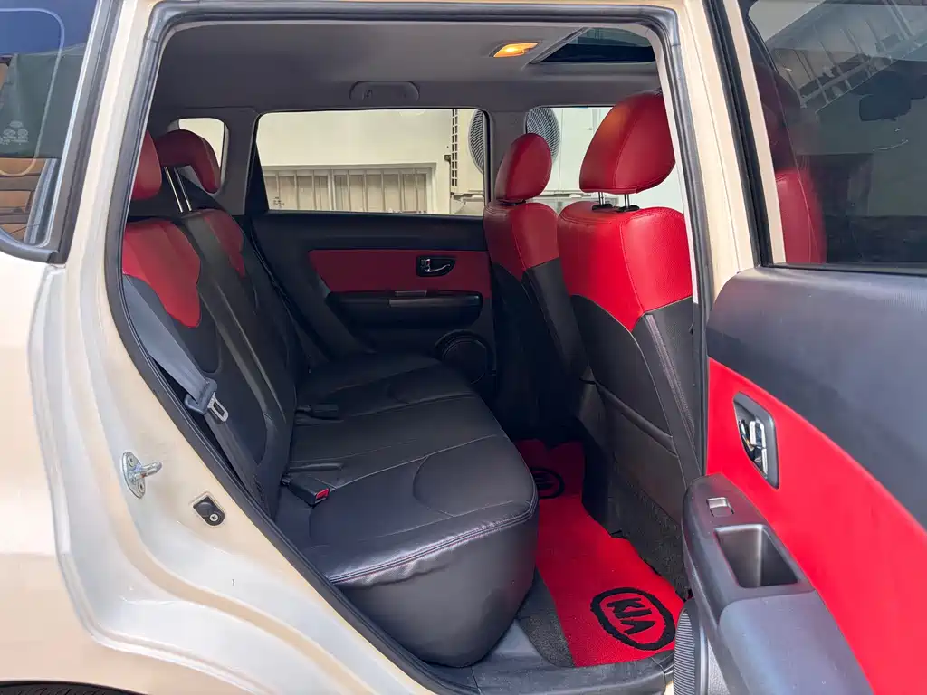 Kia Soul — миниатюра 9