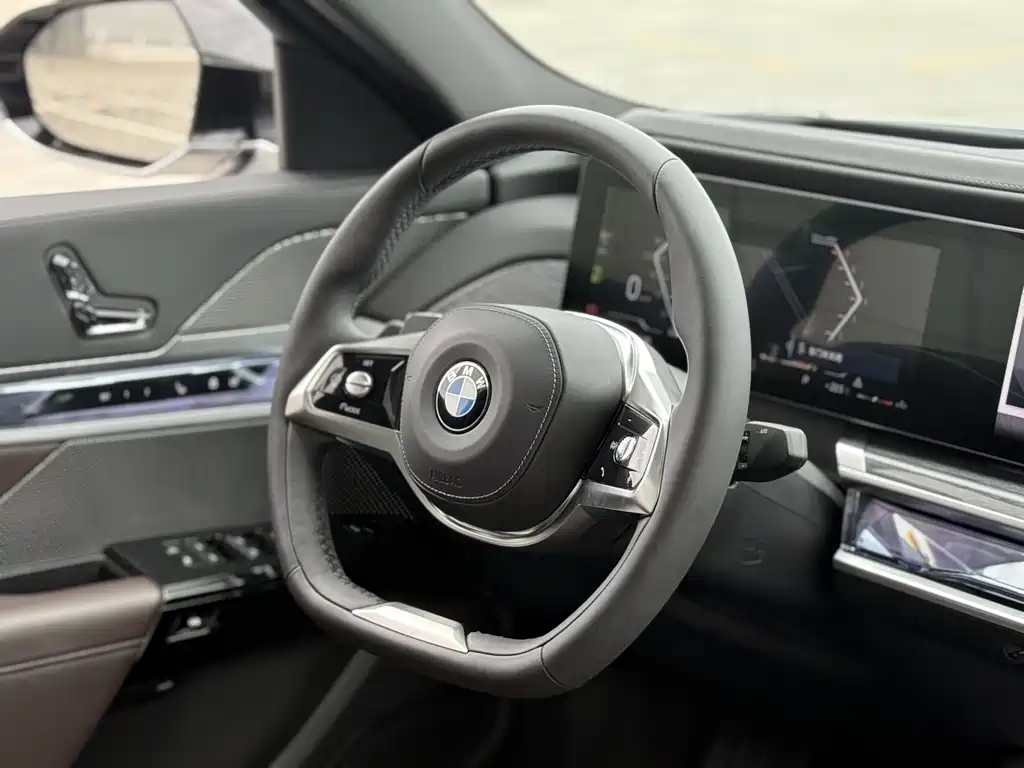 BMW 7 Series 7 2023 740Li Premium Luxury