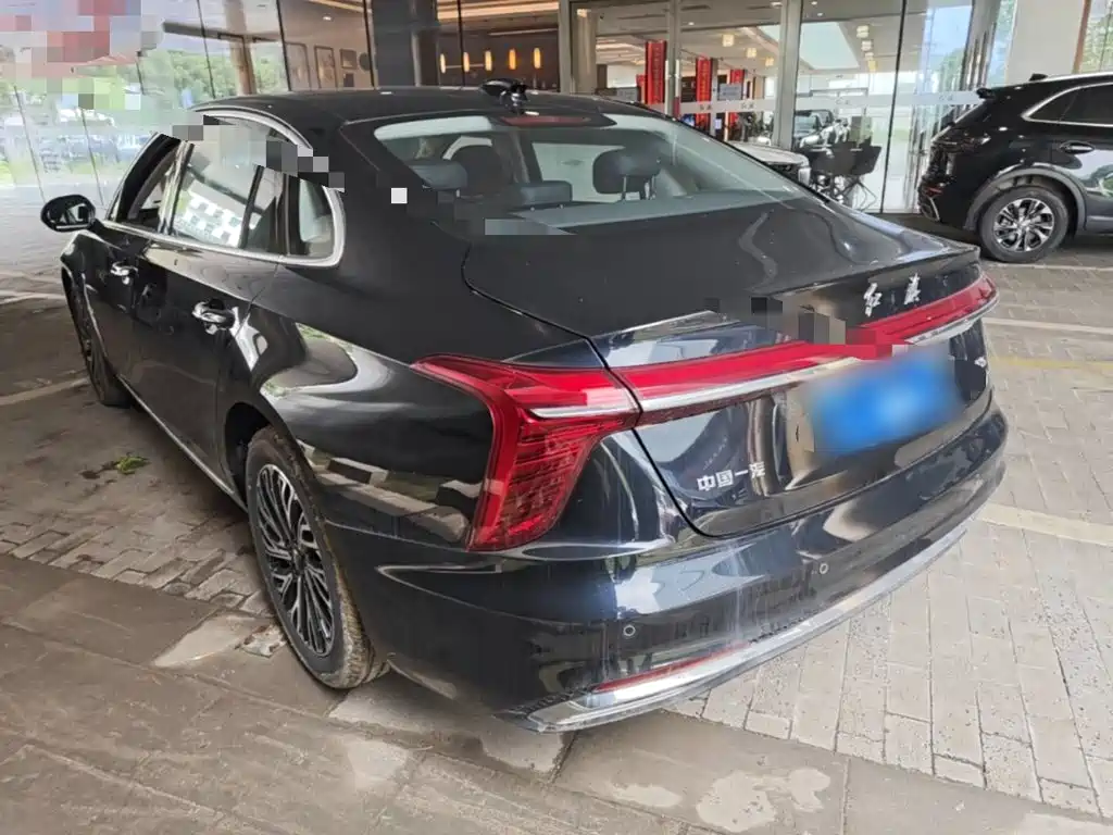 Hongqi H5 2025 2.0T AT