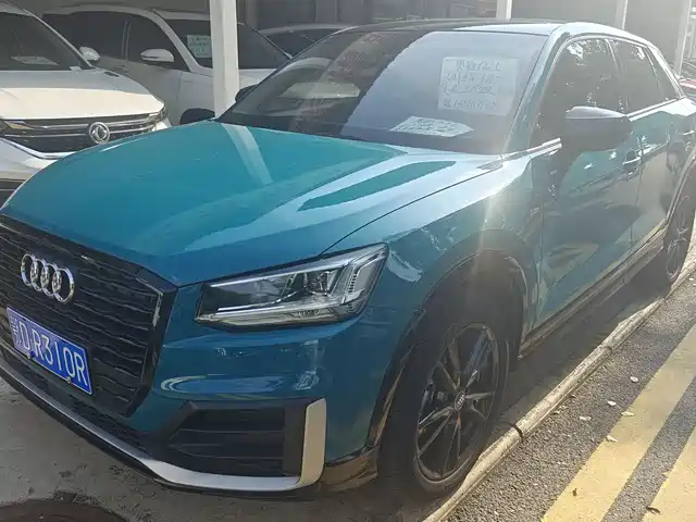 AUDI  Q2L 2020