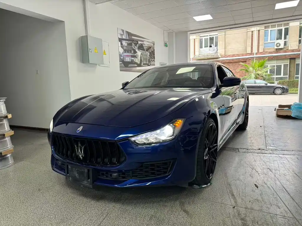 Maserati Ghibli