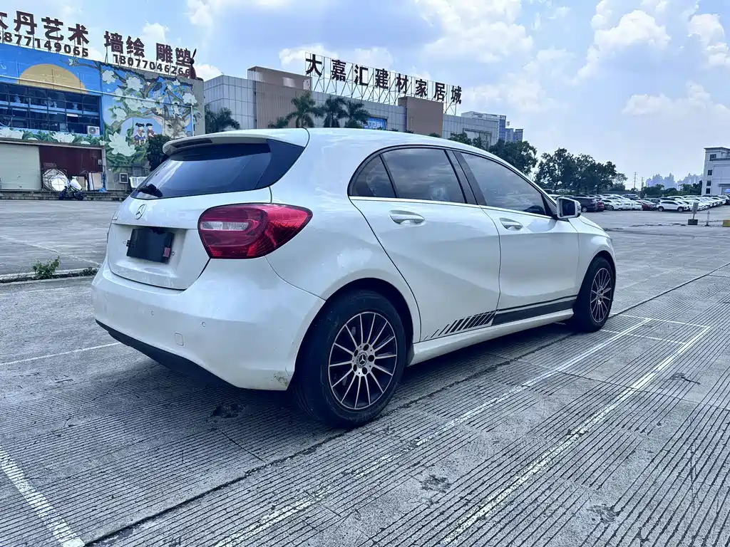 Mercedes-Benz A-Class (Import) — миниатюра 9