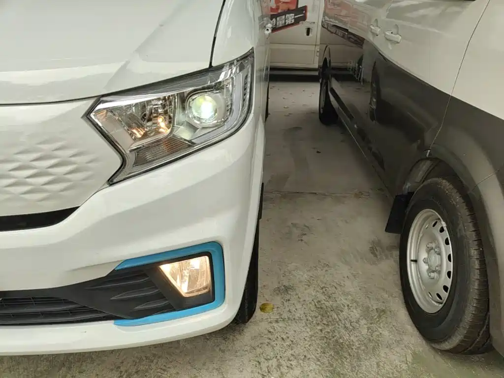 Kuayue Kuayue Star V7 EV — миниатюра 24