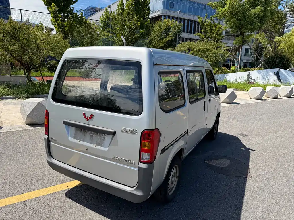 Wuling Zhiguang — миниатюра 4