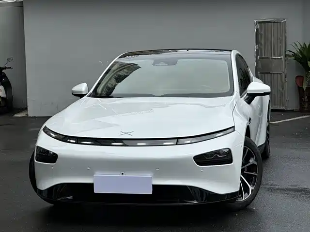 2021 Xpeng P7