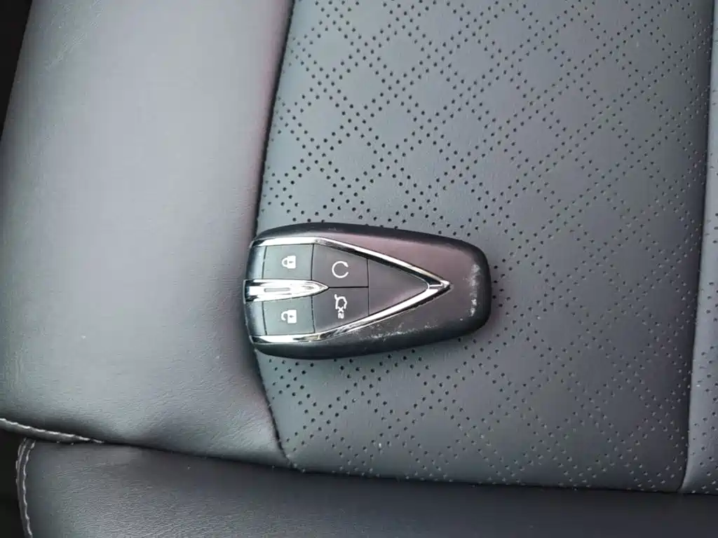 Changan Eado — миниатюра 9