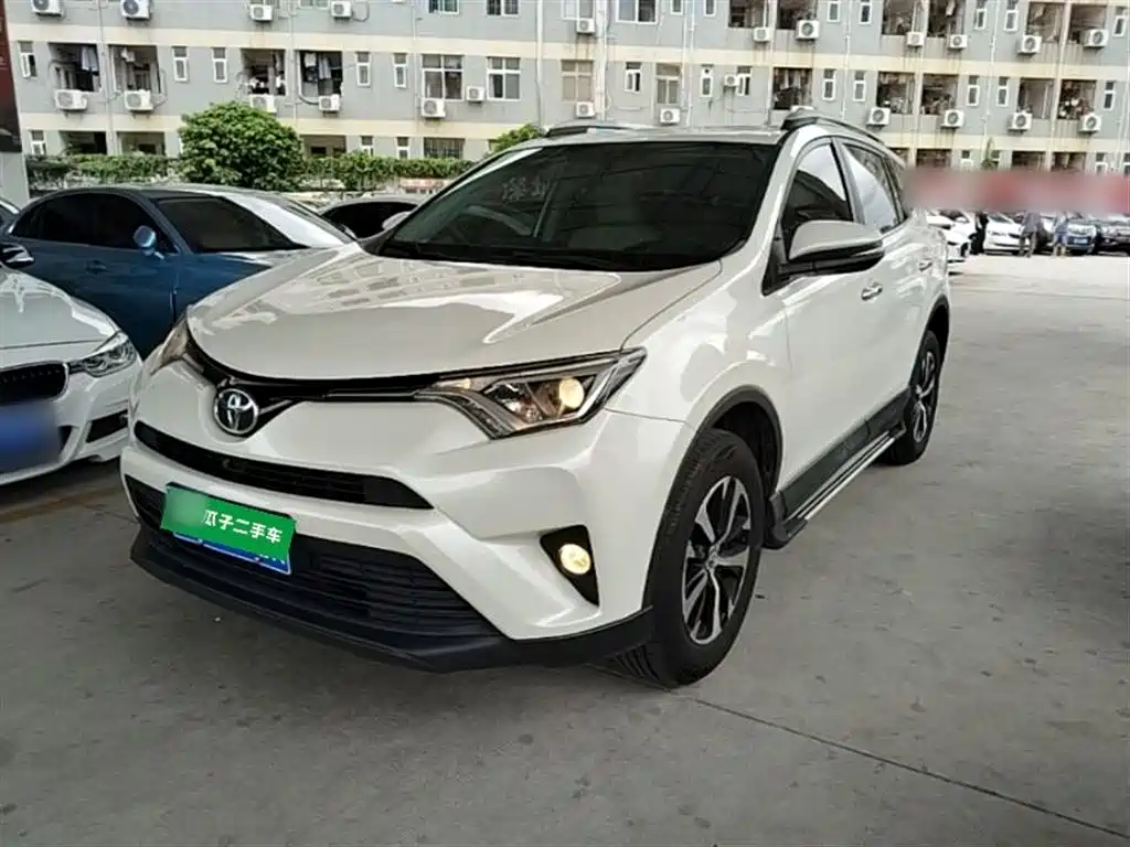 Toyota RAV4 2017