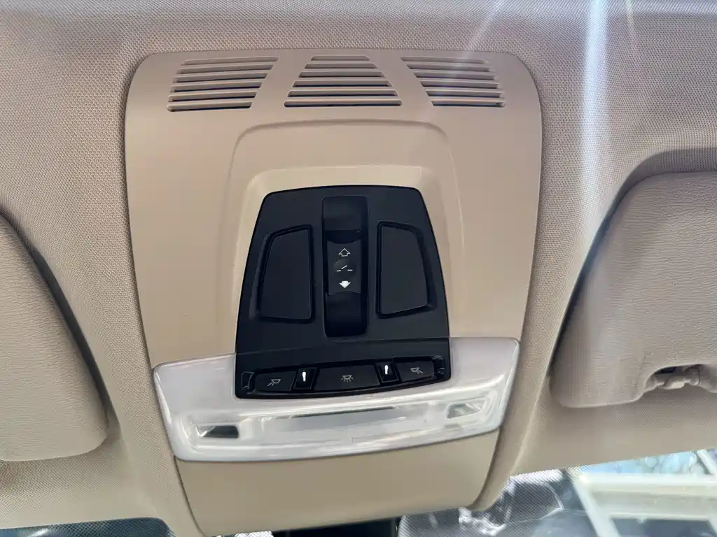 BMW X5 (Import) — миниатюра 28