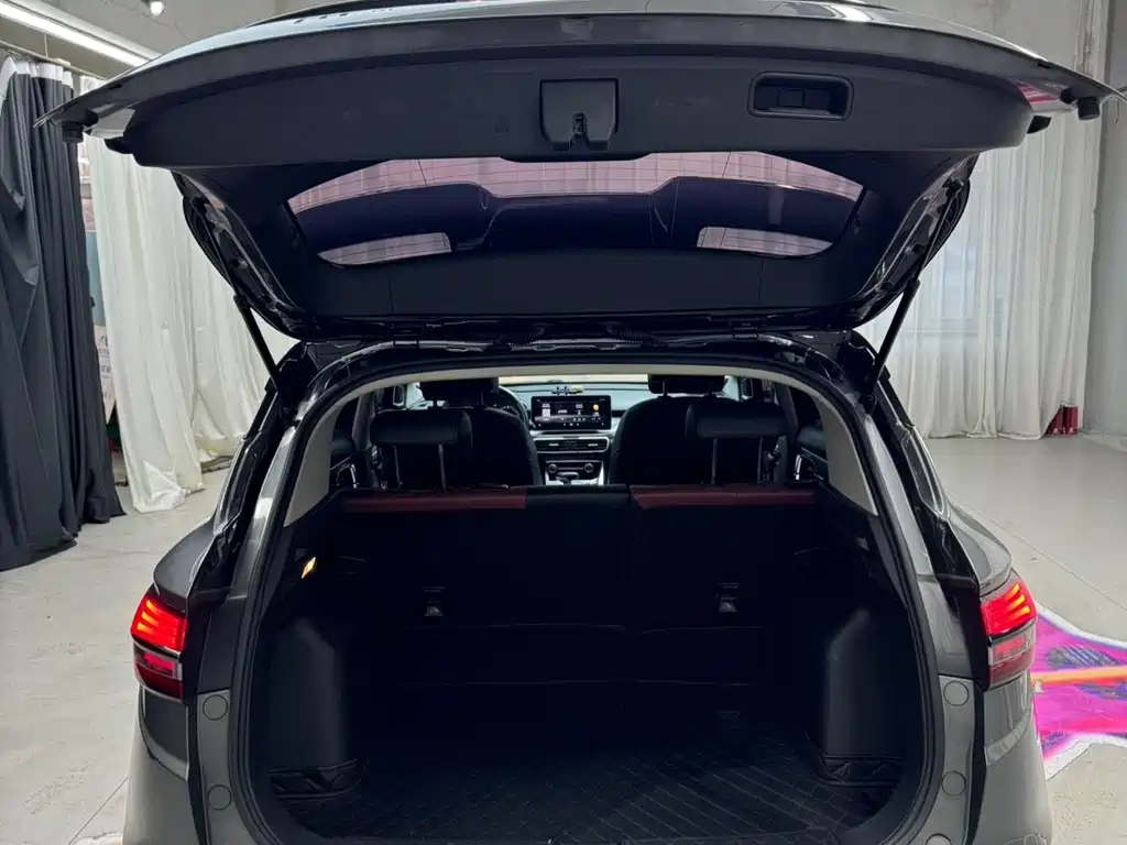 GEELY AUTOMOBILE BINYUE