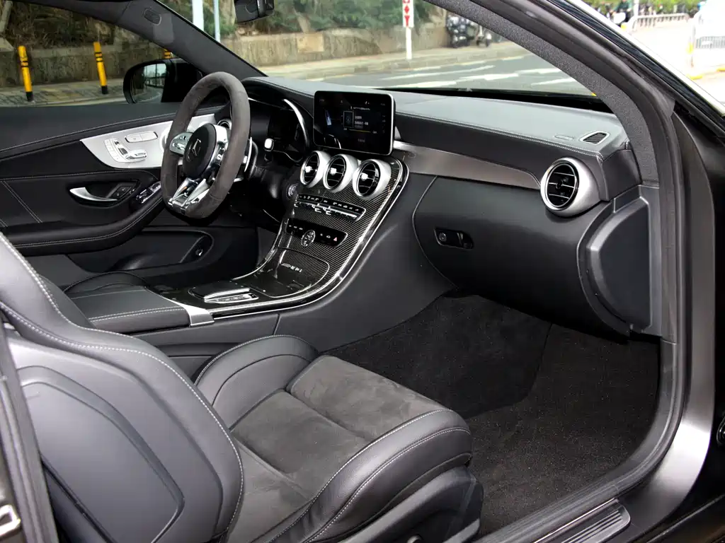 MERCEDES-BENZ C CLASS AMG