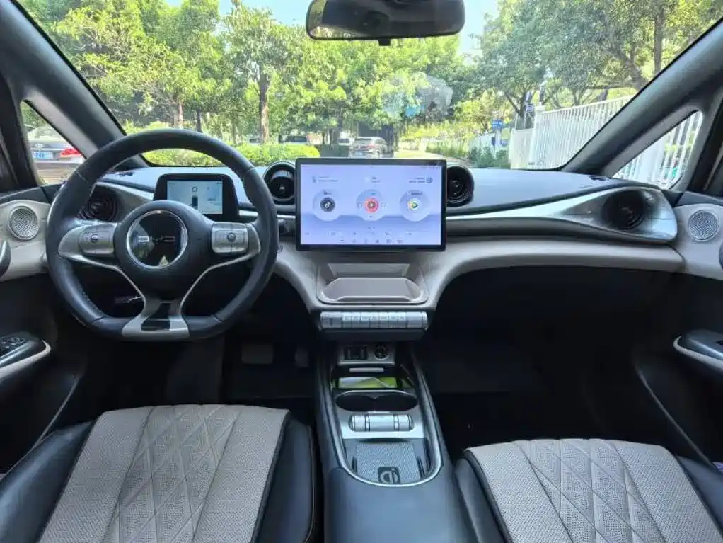 BYD Dolphin — миниатюра 8