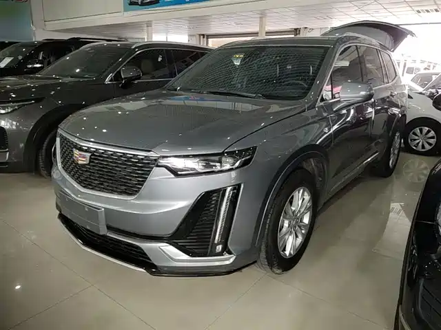 Cadillac XT6