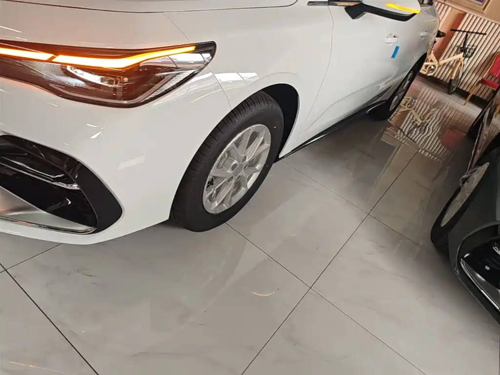 Geely Galaxy Galaxy 6 — фотографии объявления, Фото 24
