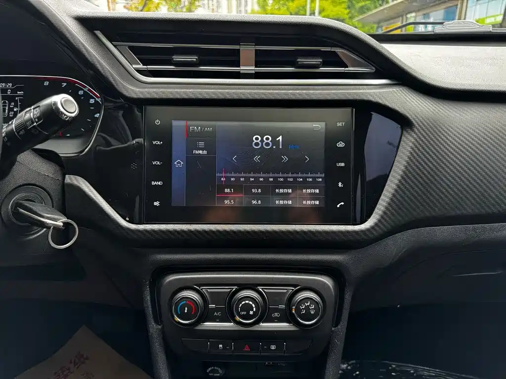 Chery Tiggo 3x — миниатюра 17