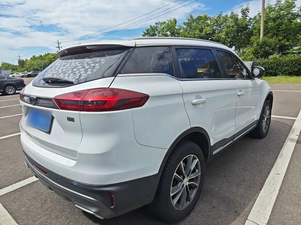 Geely Boyue — миниатюра 7