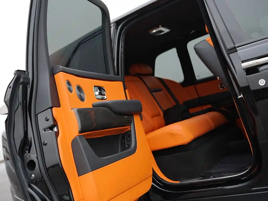 Rolls-Royce Cullinan 4-seat Edition, фото 7