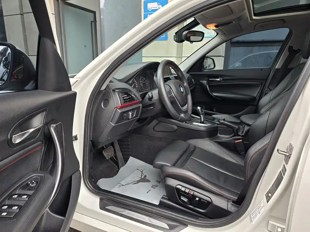 BMW 1 Series (Import) — миниатюра 6