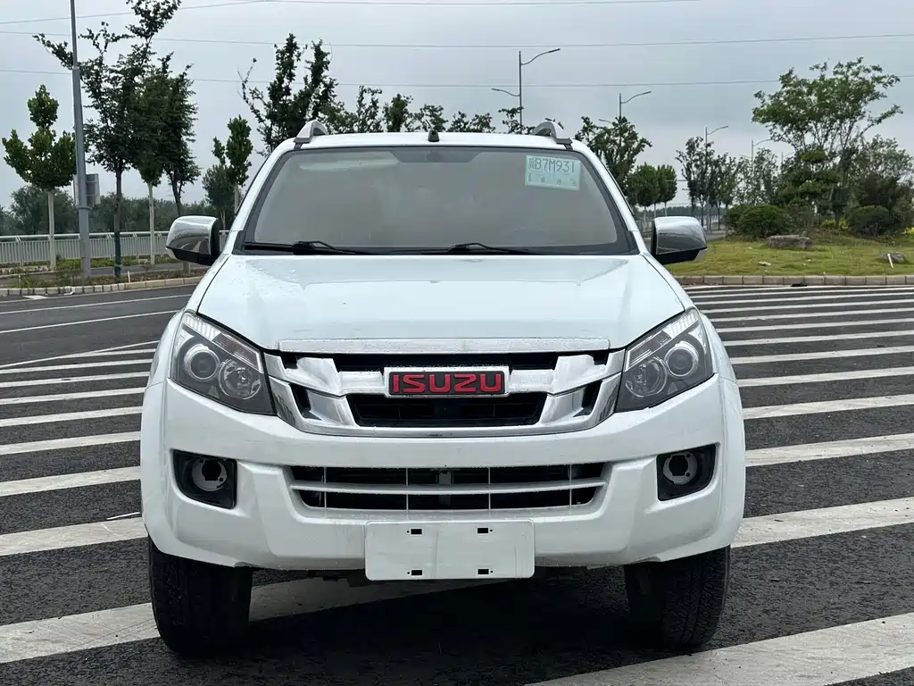 Isuzu D-Max 2018 3.0T AT Luxury 4JJ1-TC HI