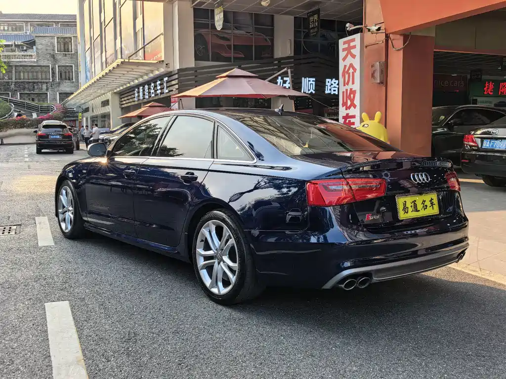 Audi S6 — миниатюра 7