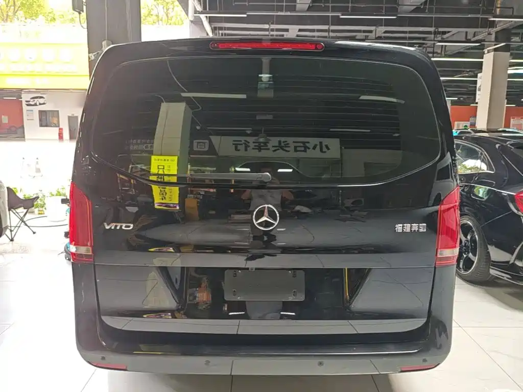 Mercedes-Benz Vito — миниатюра 6
