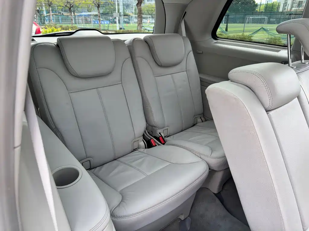 Mercedes-Benz GL-Class — миниатюра 20