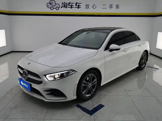 MERCEDES-BENZ A CLASS