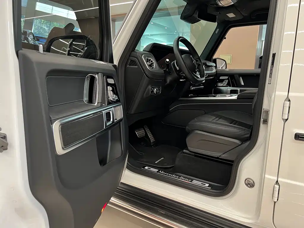 Mercedes-Benz G-Class — миниатюра 9