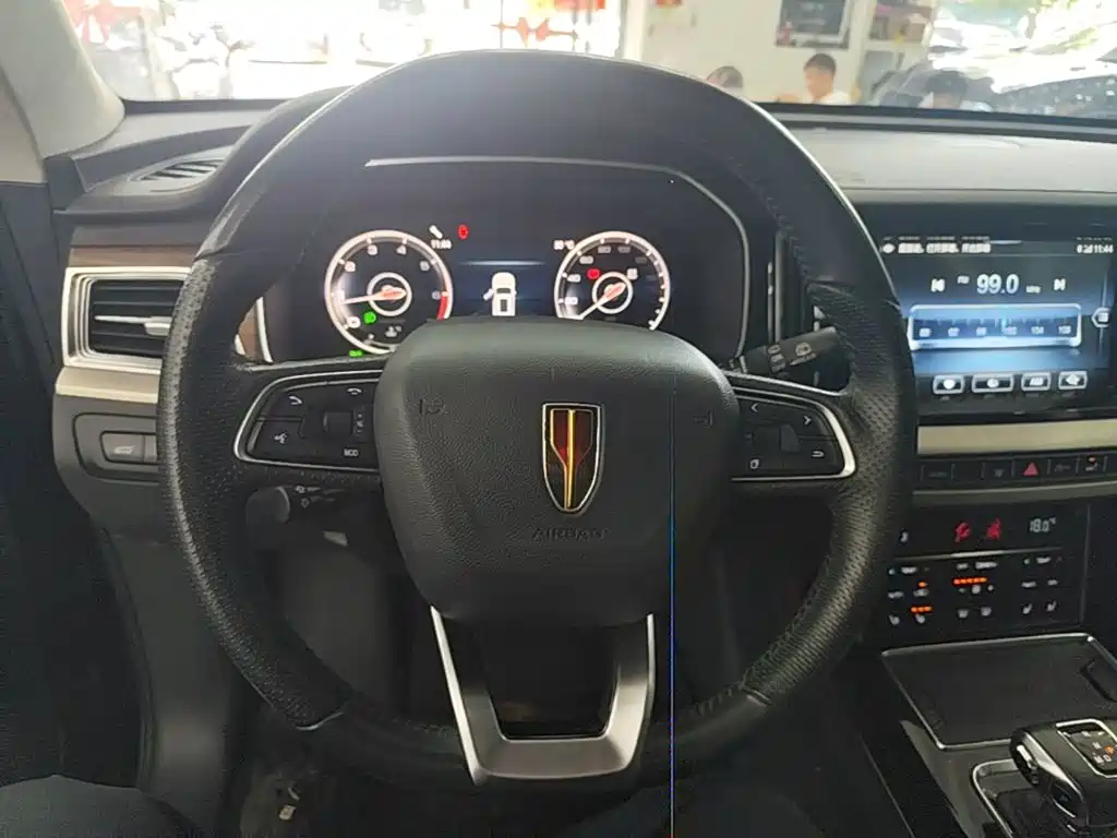 Hongqi Hongqi HS7 — миниатюра 11
