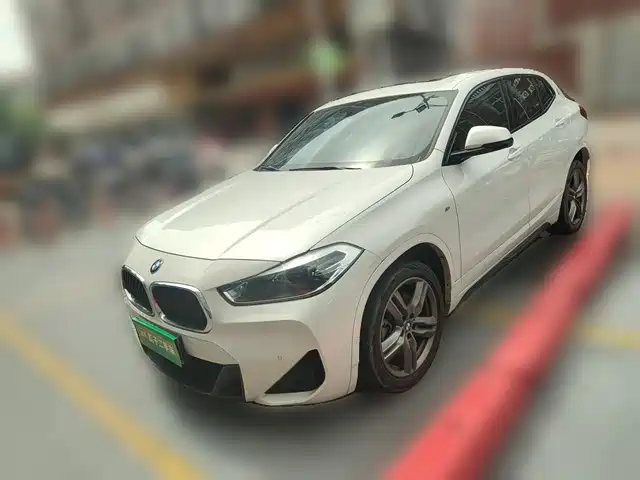2020 BMW X2