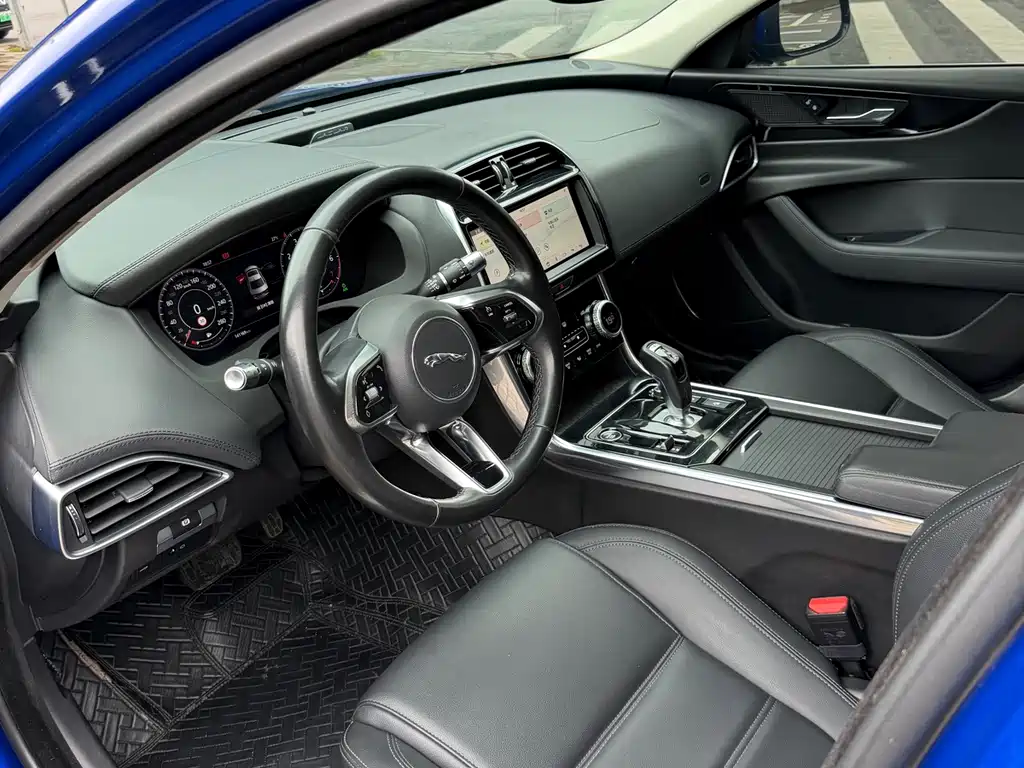 Jaguar XEL — миниатюра 6