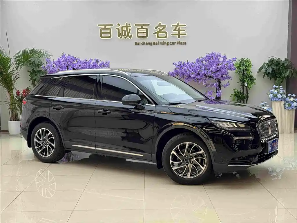 Lincoln Corsair 2022 2.0T Premium