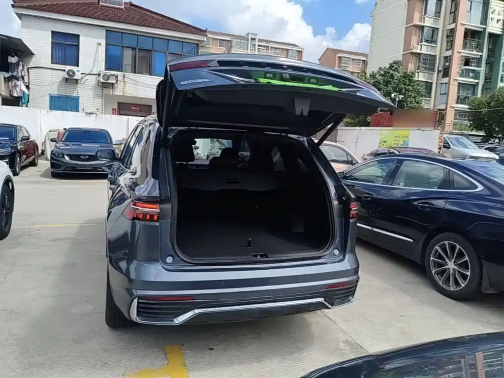 Geely Xingyue L — миниатюра 19