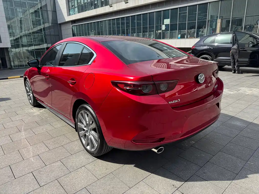MAZDA 3 ANGKESAILA