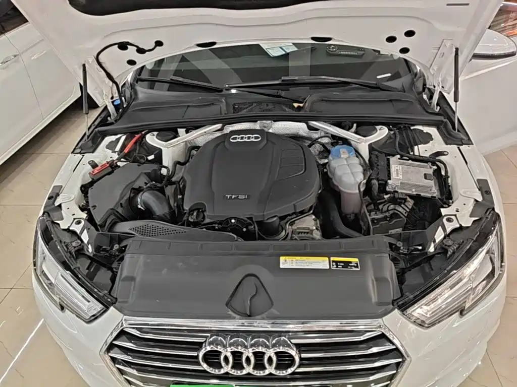 Audi A4L — миниатюра 20