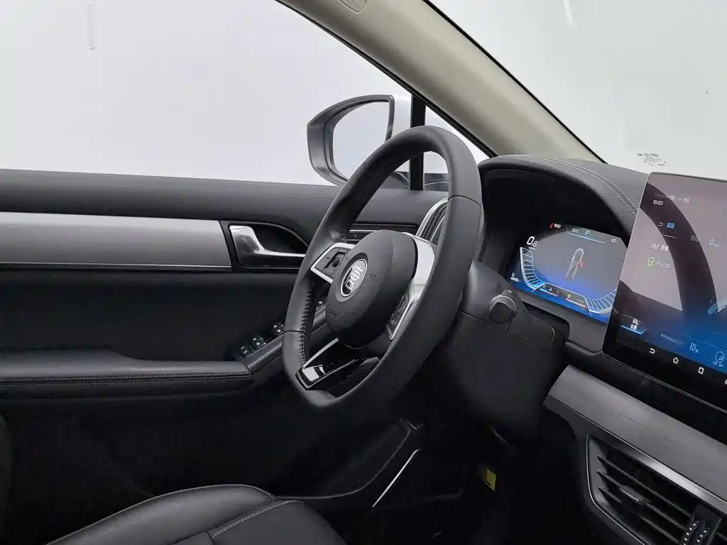 BYD Tang — миниатюра 22