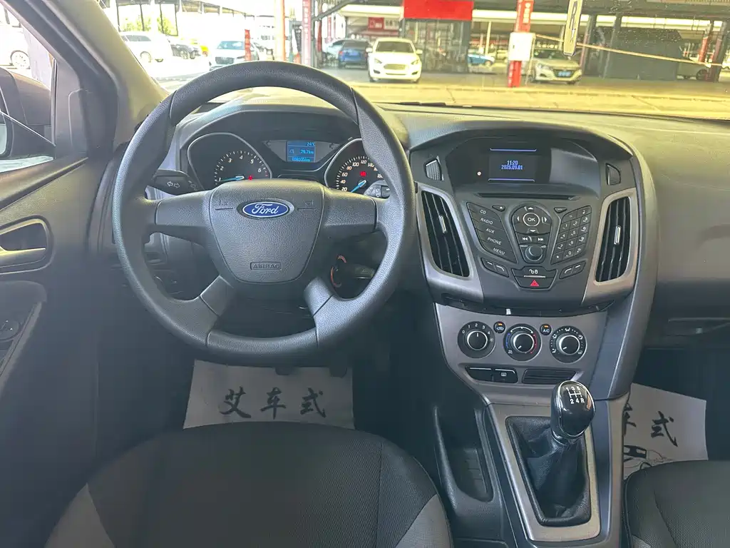 Ford Focus — миниатюра 12